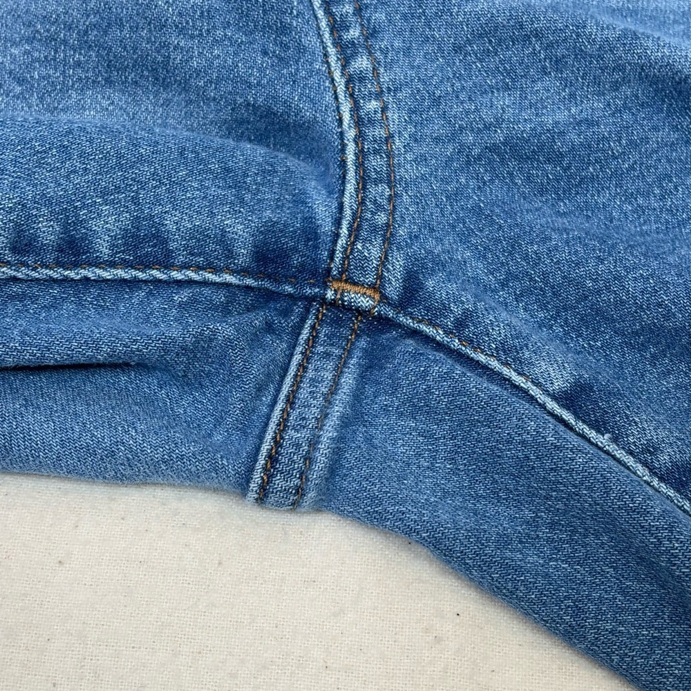 Madewell Cali Demi-Boot‎ Jeans PETITE Size 31P | 12P High Waist 24” Inseam - Picture 15 of 15